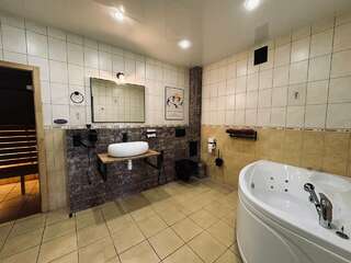 Гостиница Корела Приозерск Люкс с видом на город-3